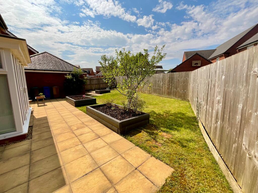 Property photo 32