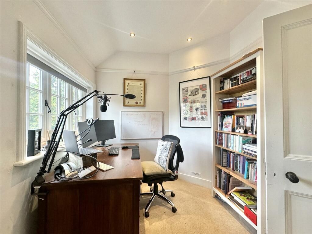 Property photo 12