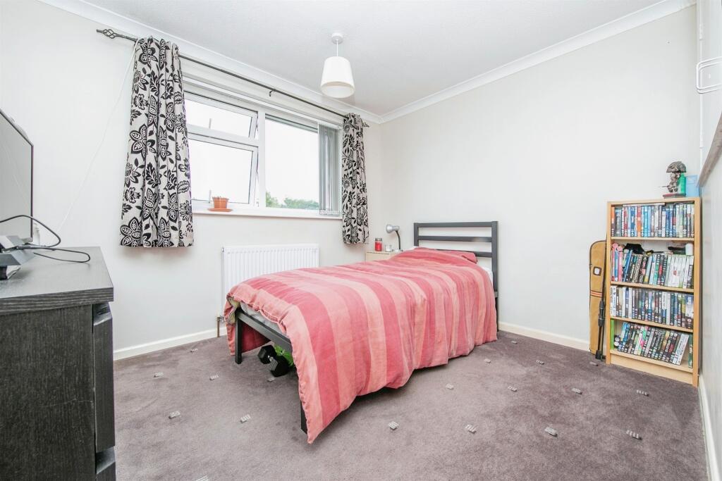 Property photo 33