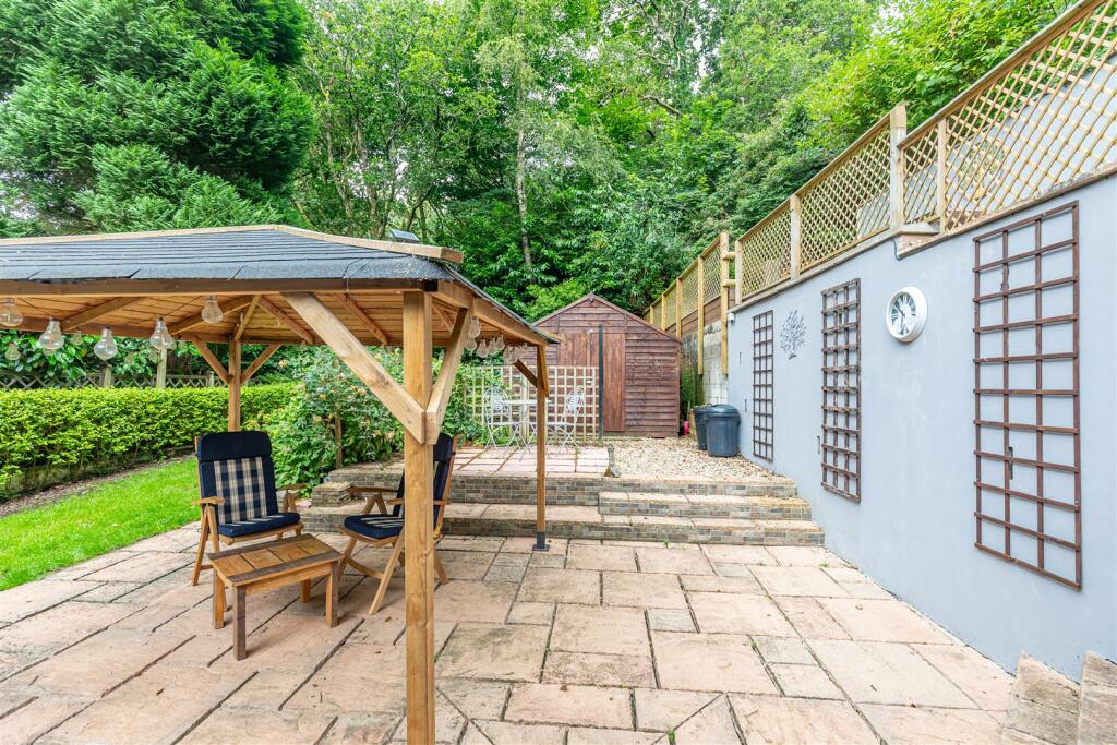 Property photo 32