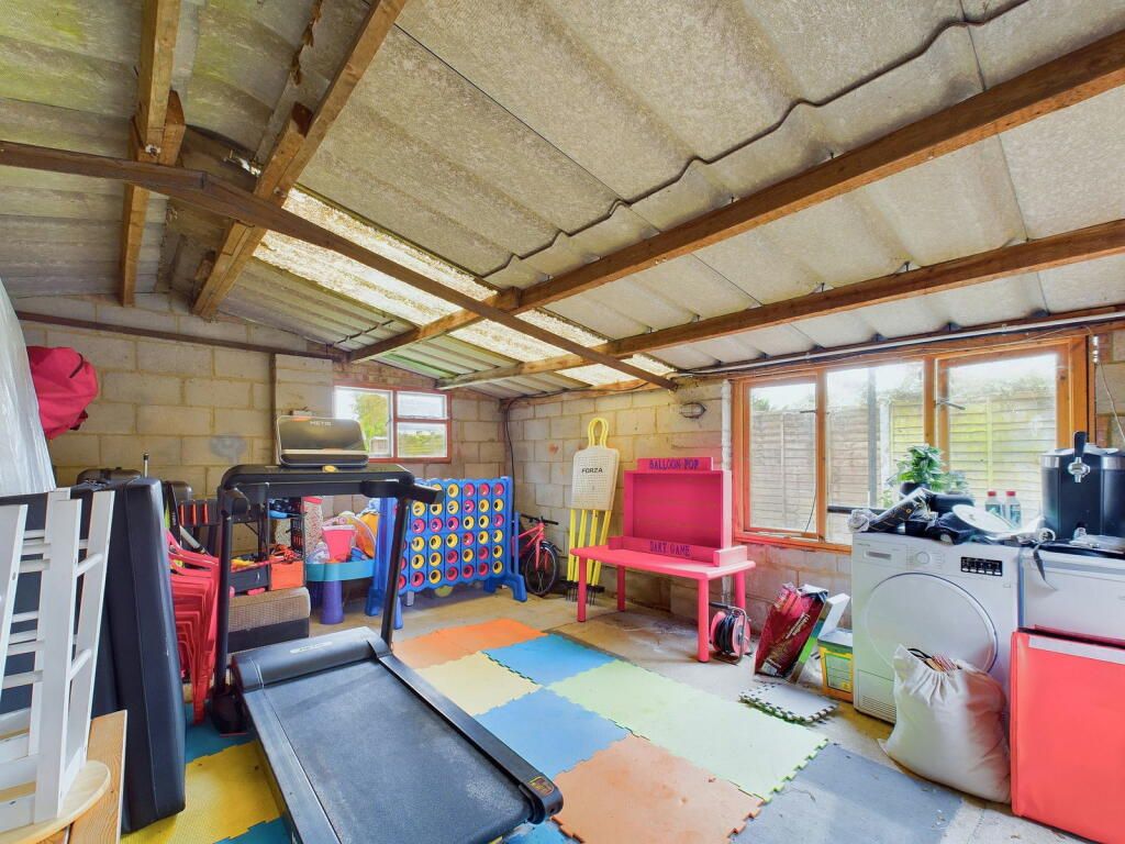 Property photo 15