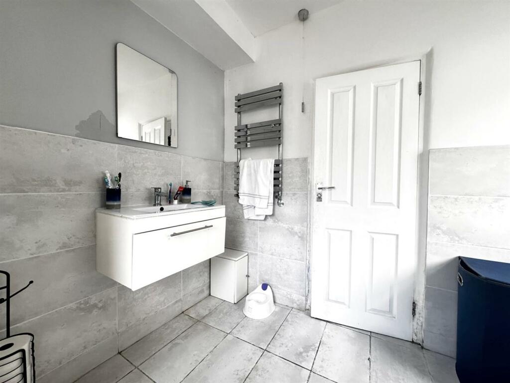 Property photo 31