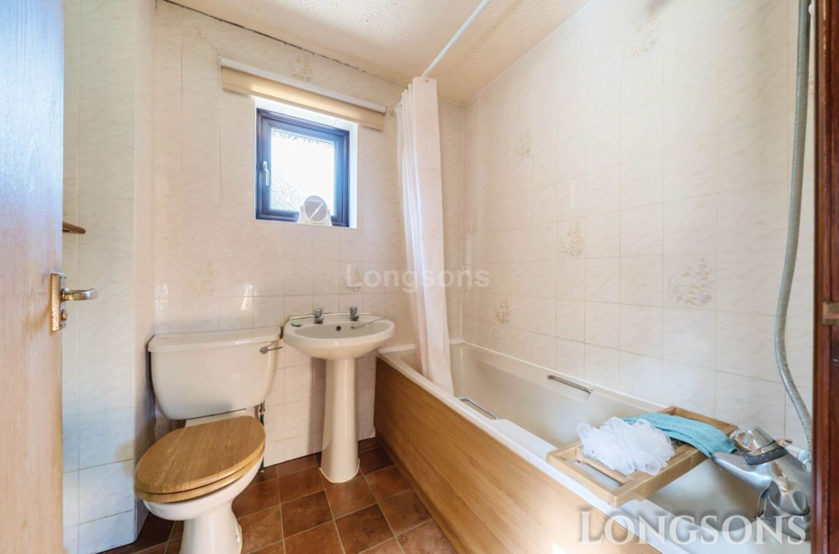 Property photo 12