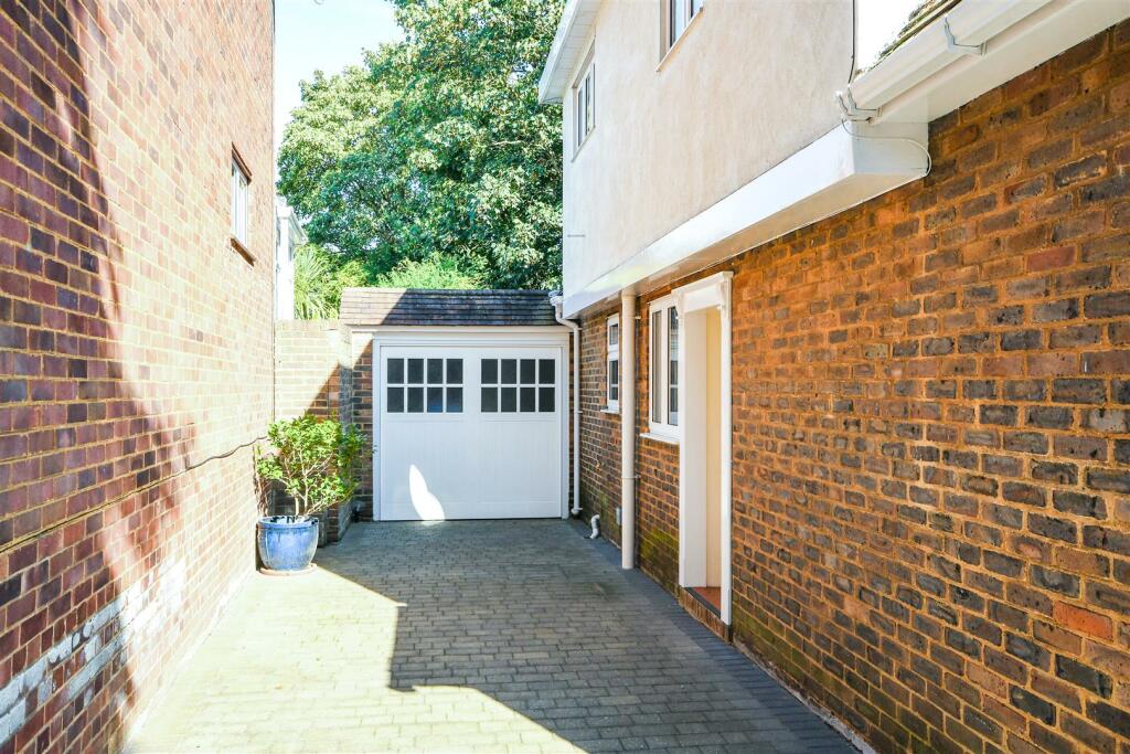 Property photo 27