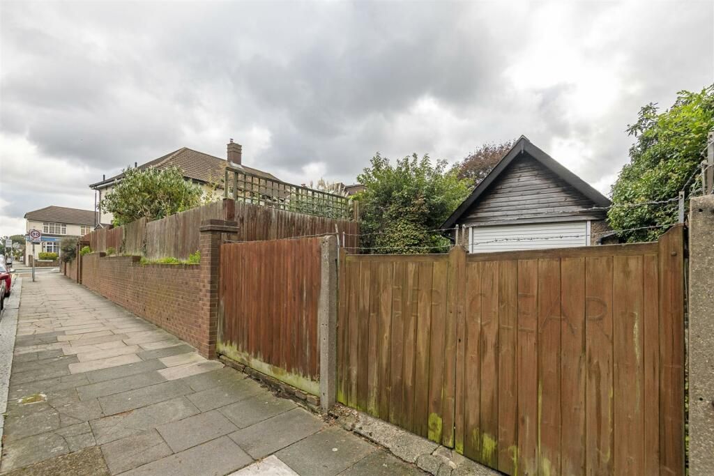 Property photo 14