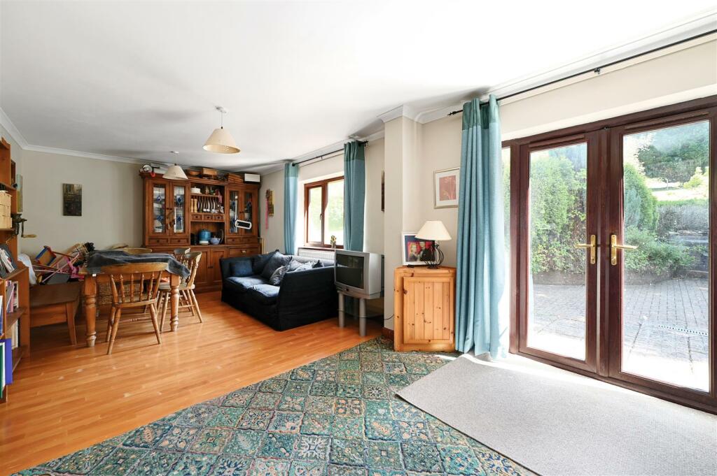 Property photo 23