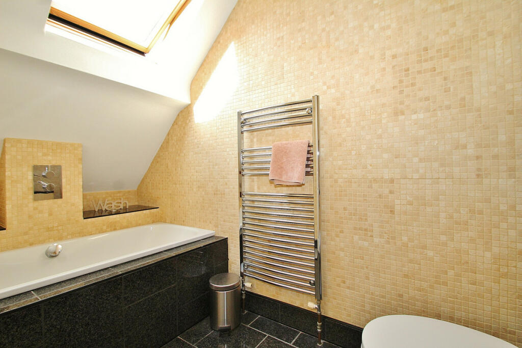 Property photo 24