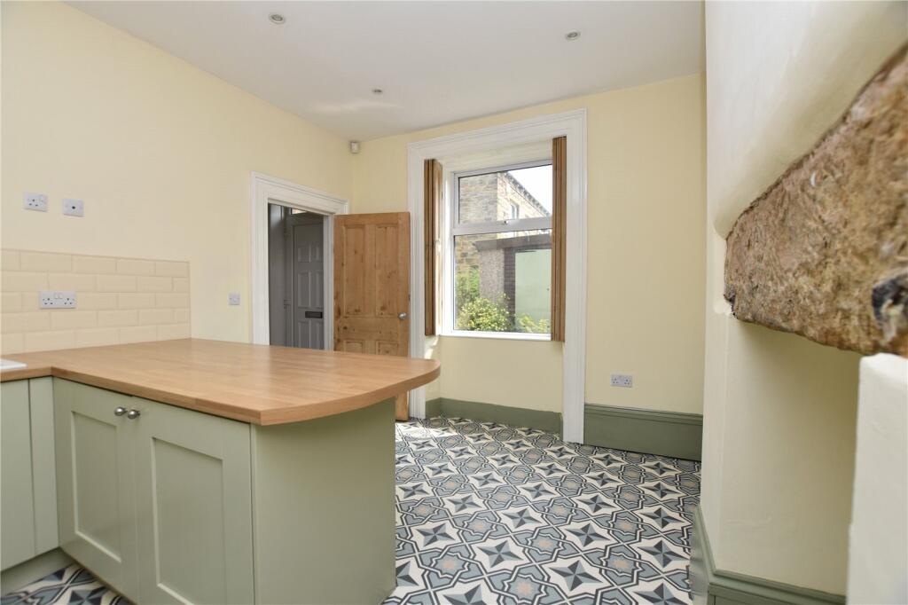 Property photo 28