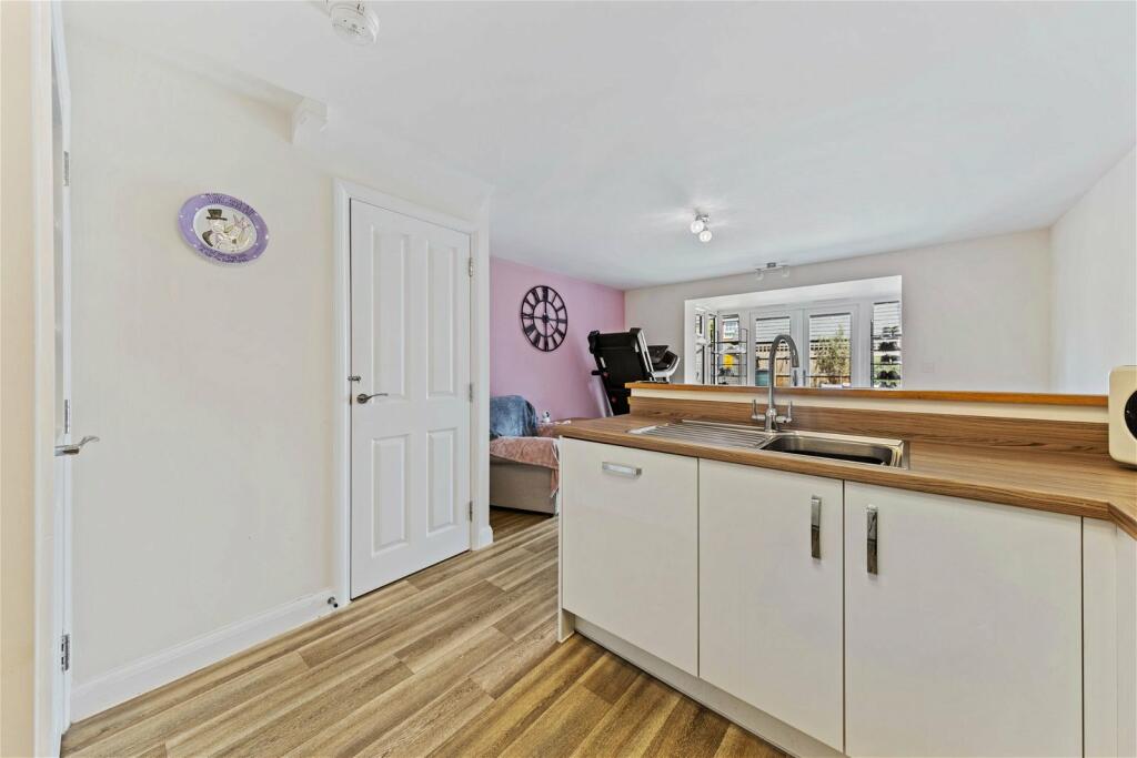 Property photo 16