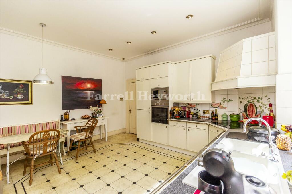 Property photo 32