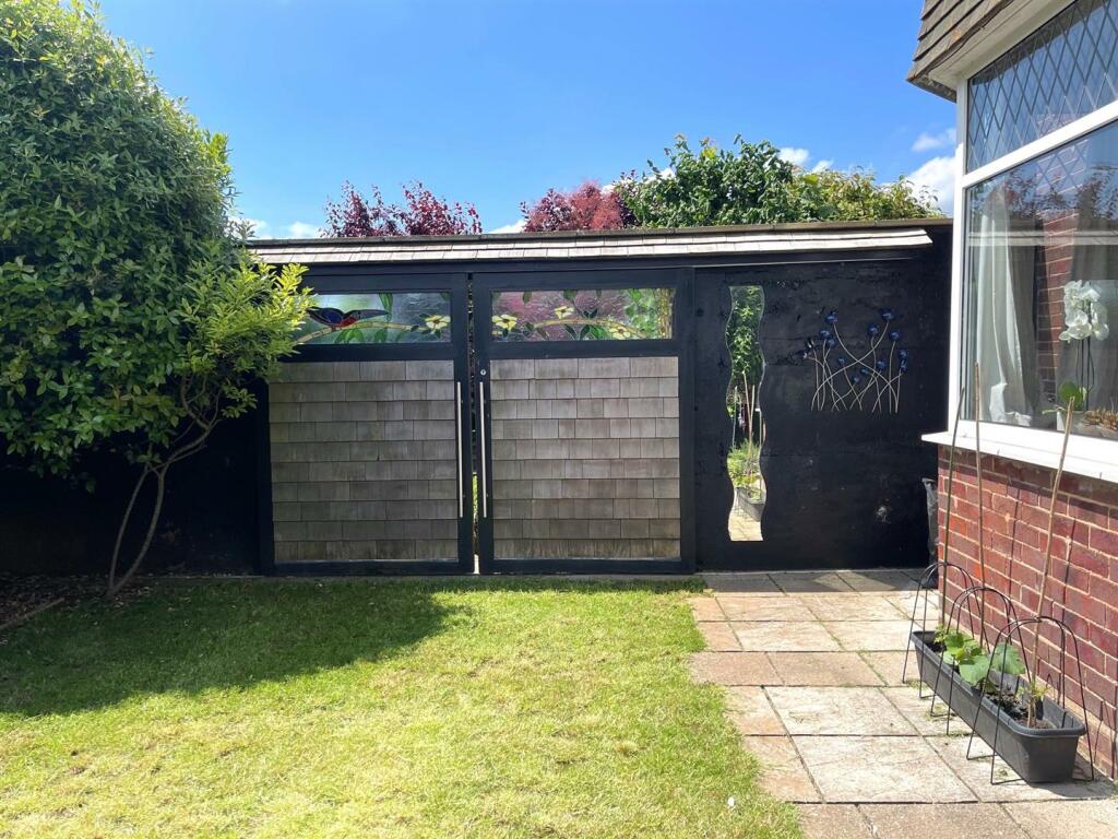 Property photo 38