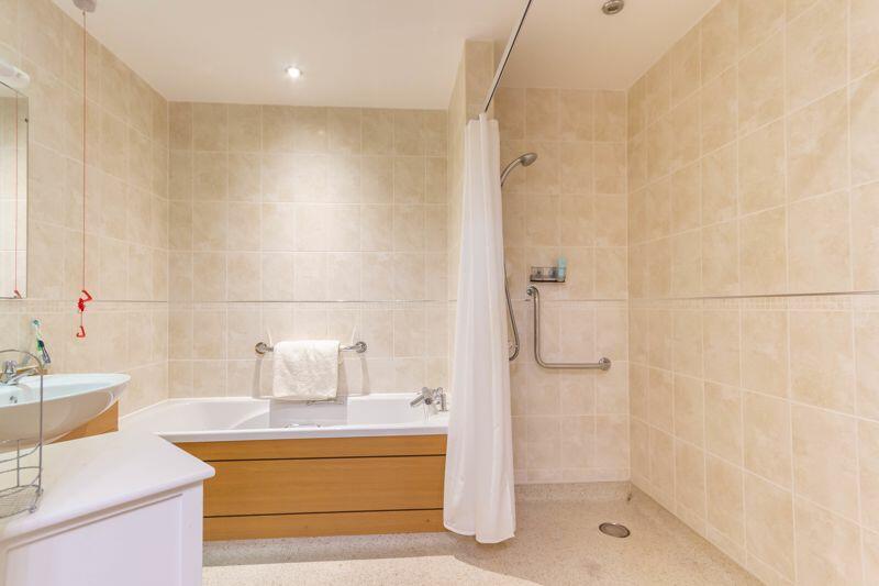 Property photo 25