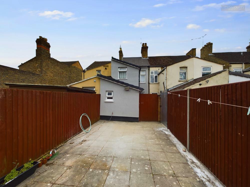 Property photo 25