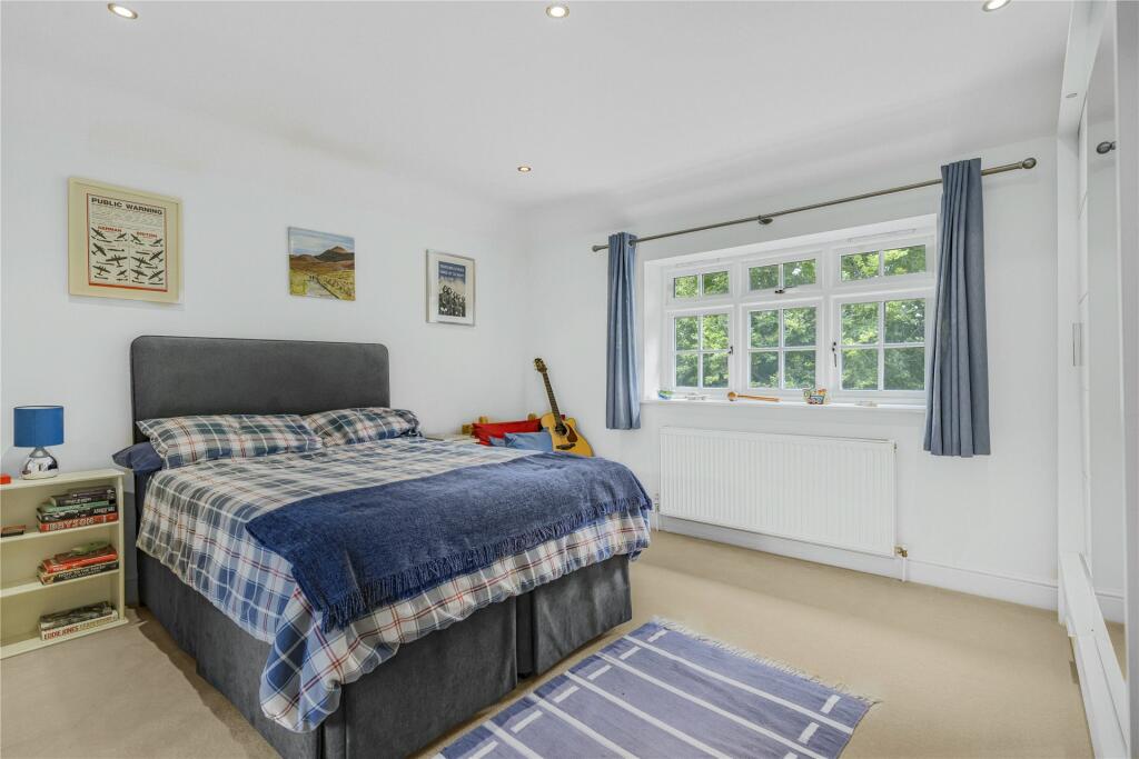 Property photo 28