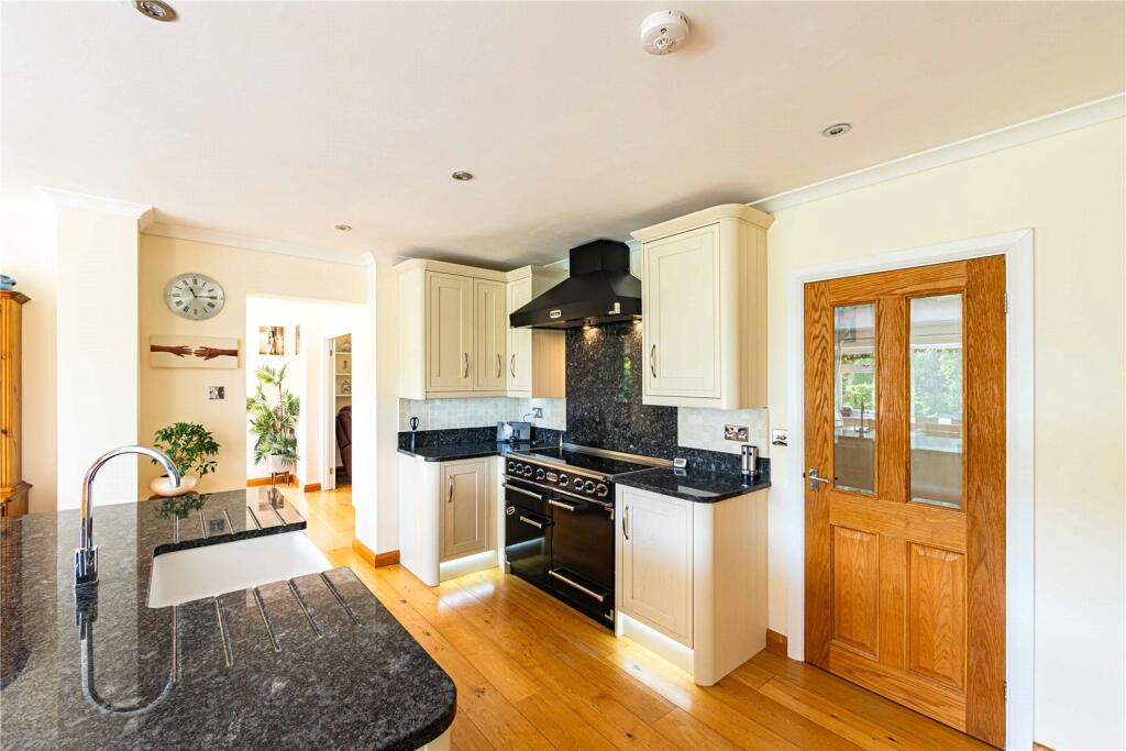 Property photo 43