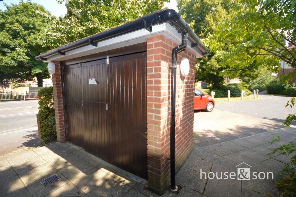 Property photo 12