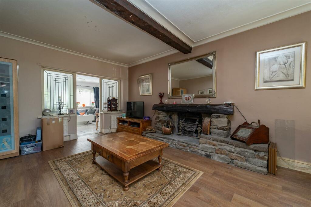 Property photo 35