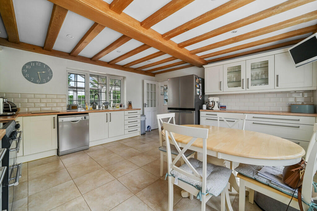 Property photo 33