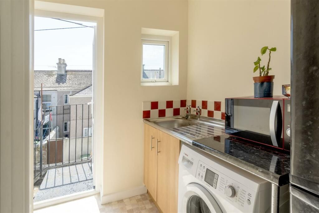 Property photo 12