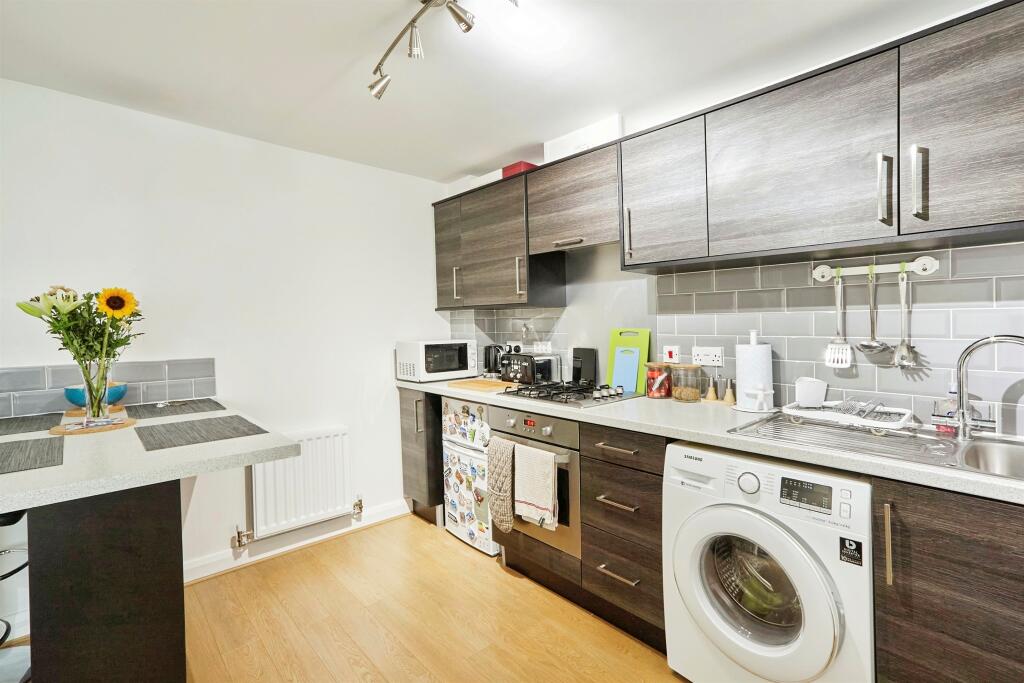 Property photo 34