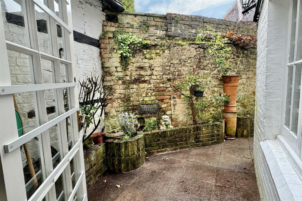 Property photo 38