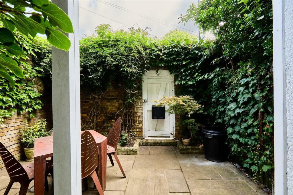 Property photo 11