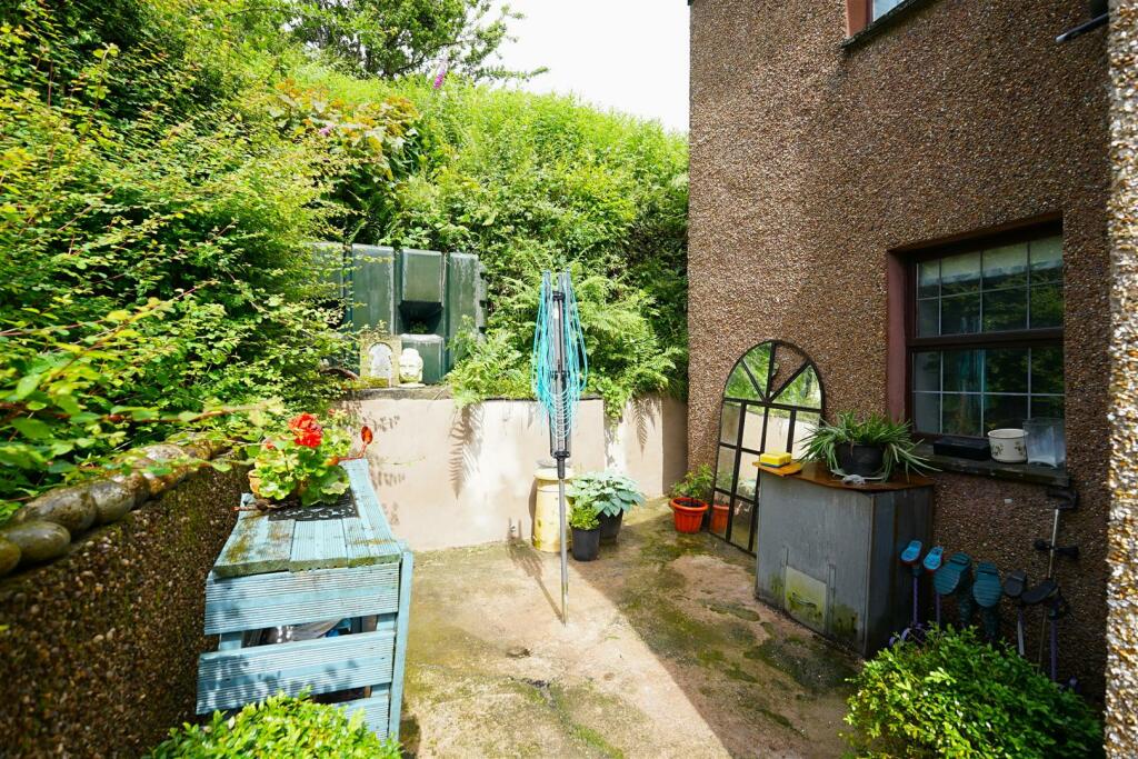 Property photo 28