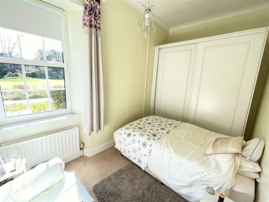 Property photo 24