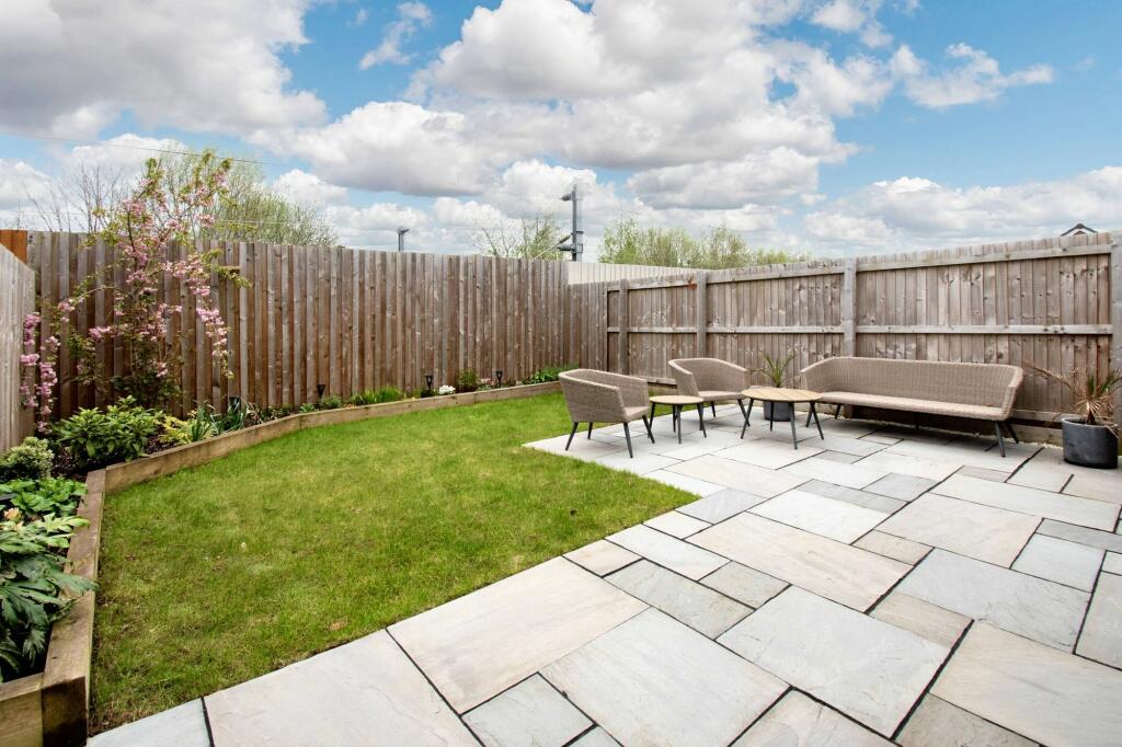 Property photo 33