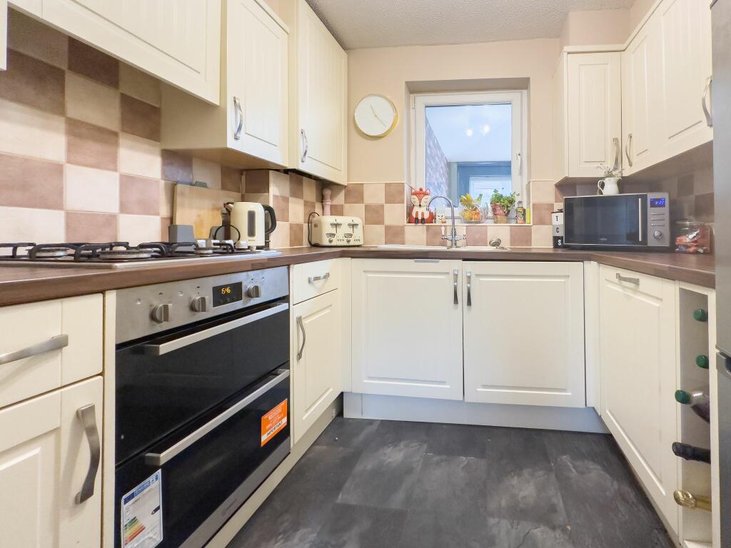 Property photo 31