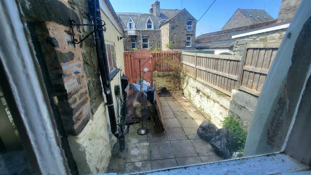 Property photo 10