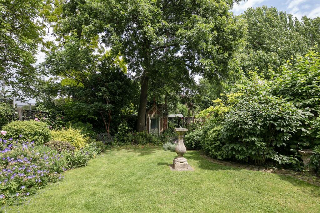 Property photo 38