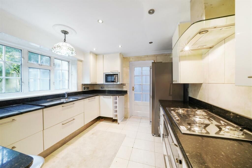 Property photo 13