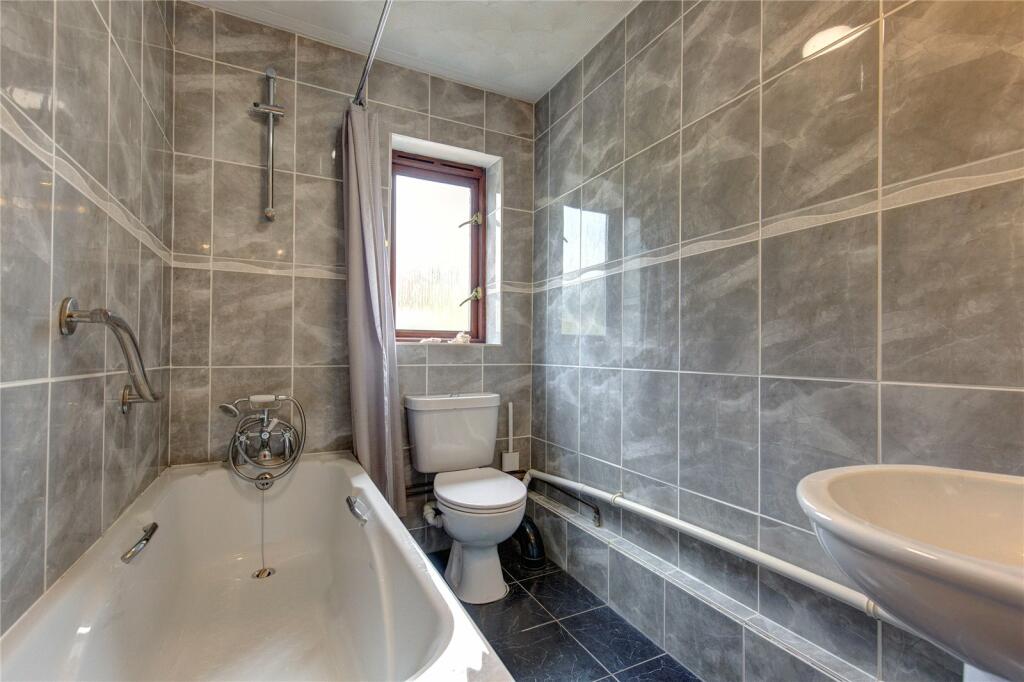 Property photo 28