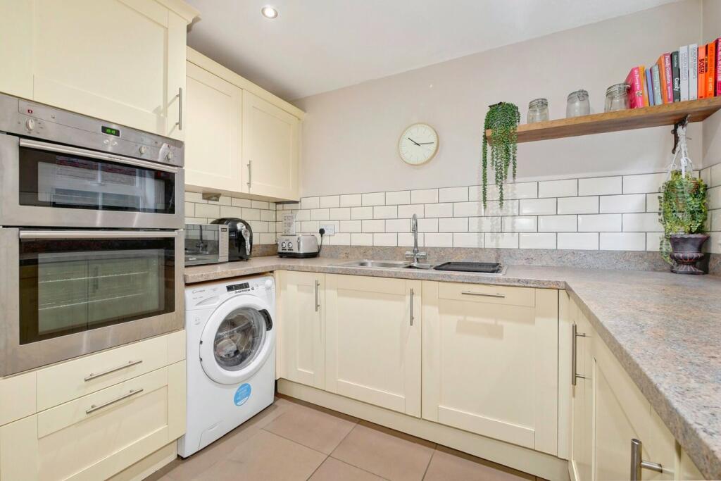 Property photo 25