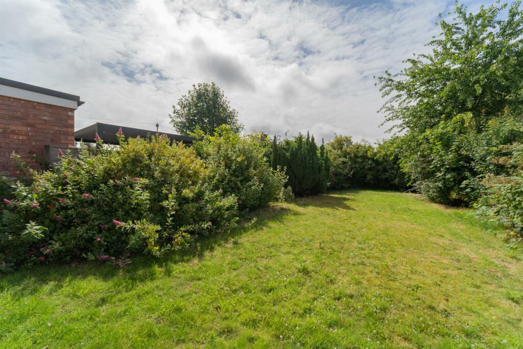 Property photo 28