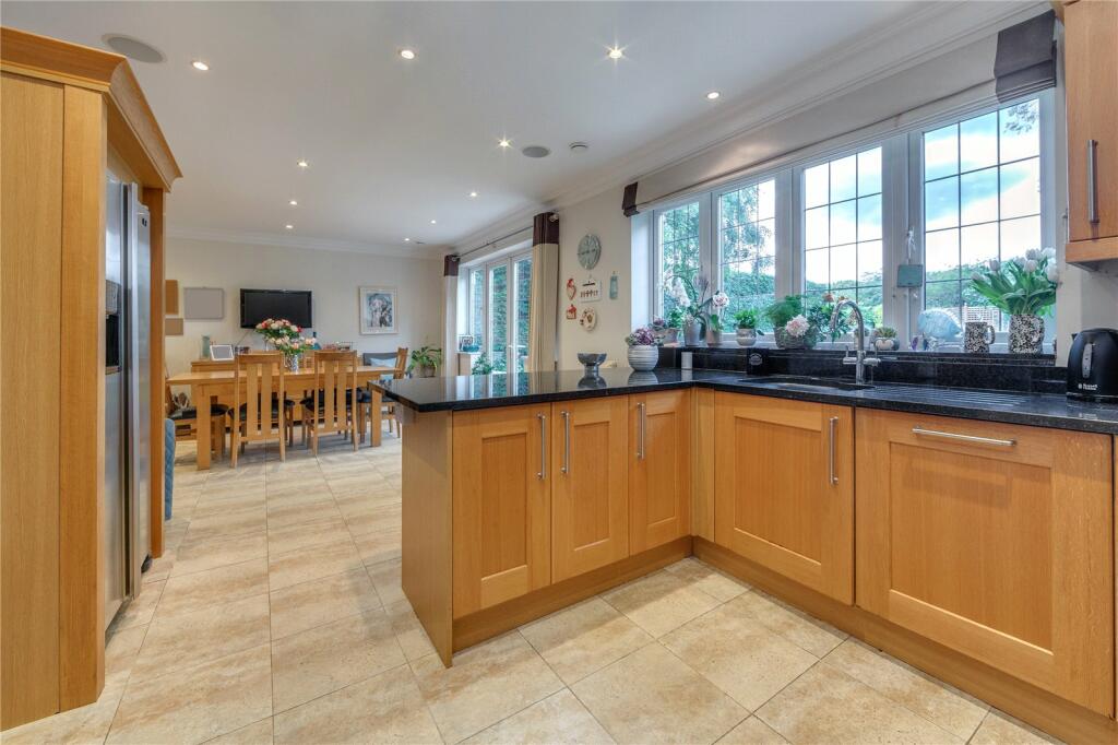 Property photo 43