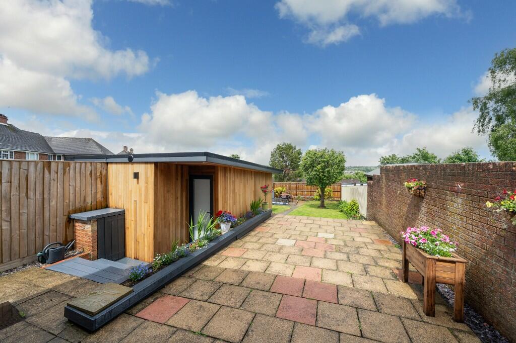 Property photo 24