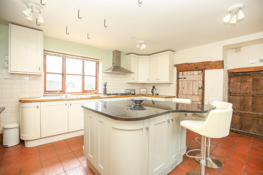 Property photo 16