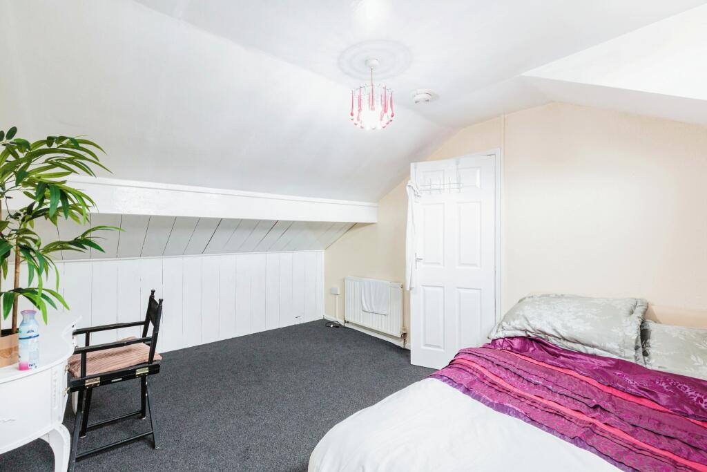 Property photo 28