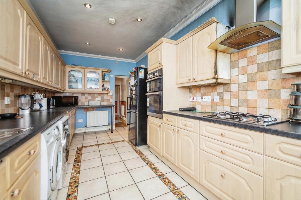 Property photo 24