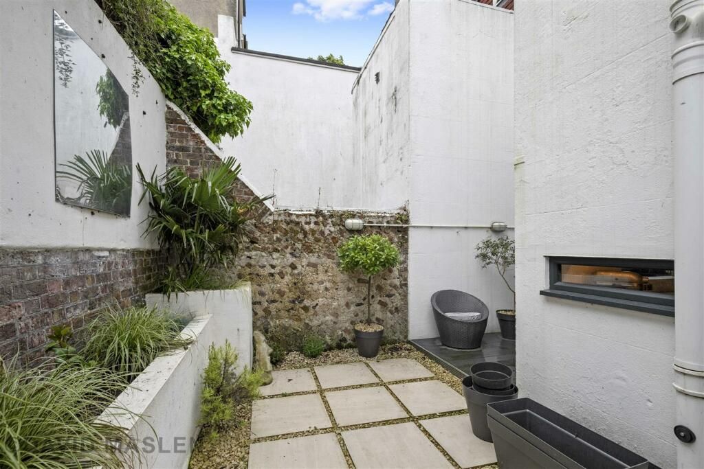 Property photo 14