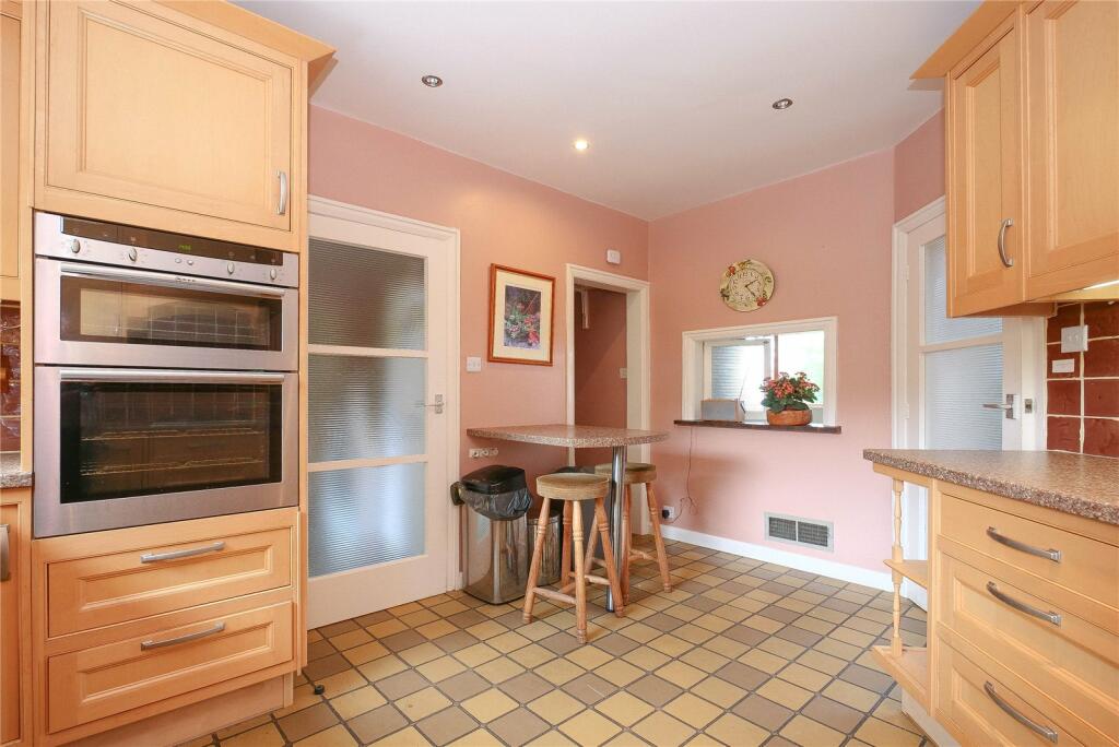 Property photo 35