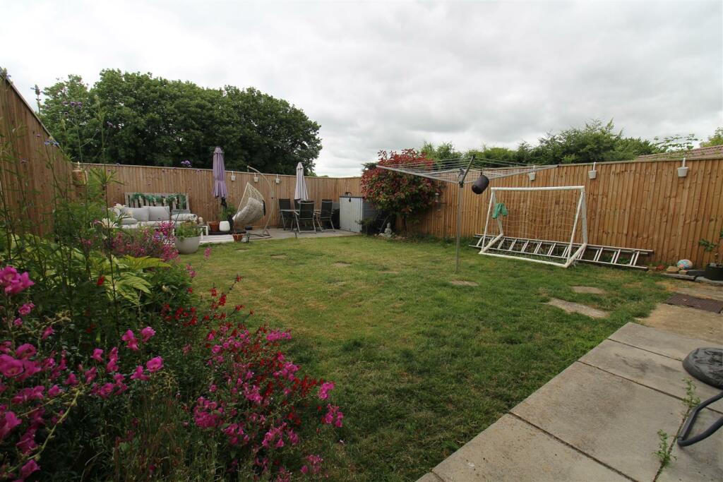 Property photo 38