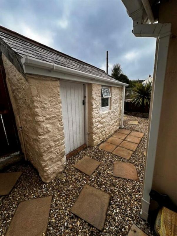 Property photo 13