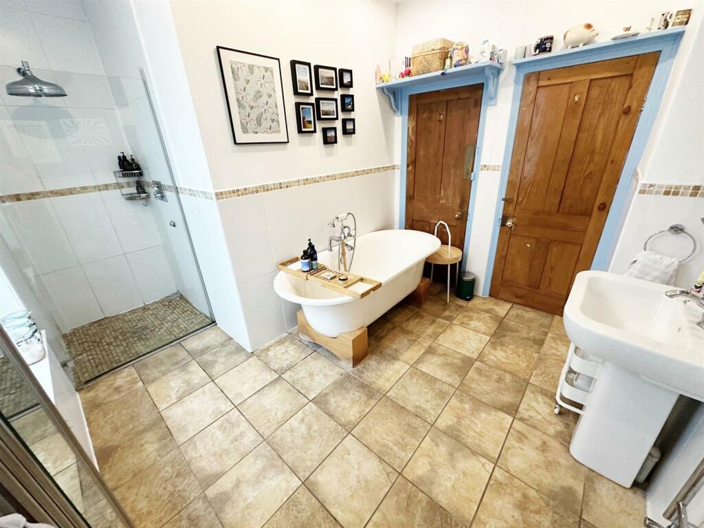 Property photo 17