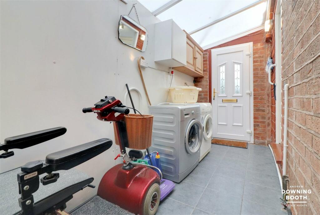 Property photo 33