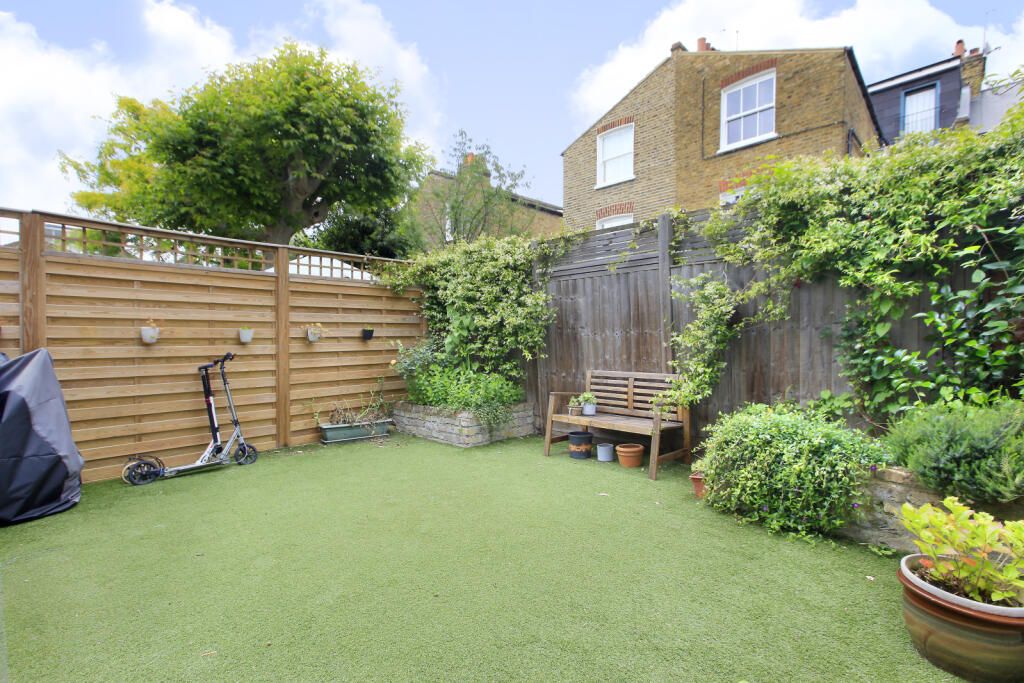 Property photo 11