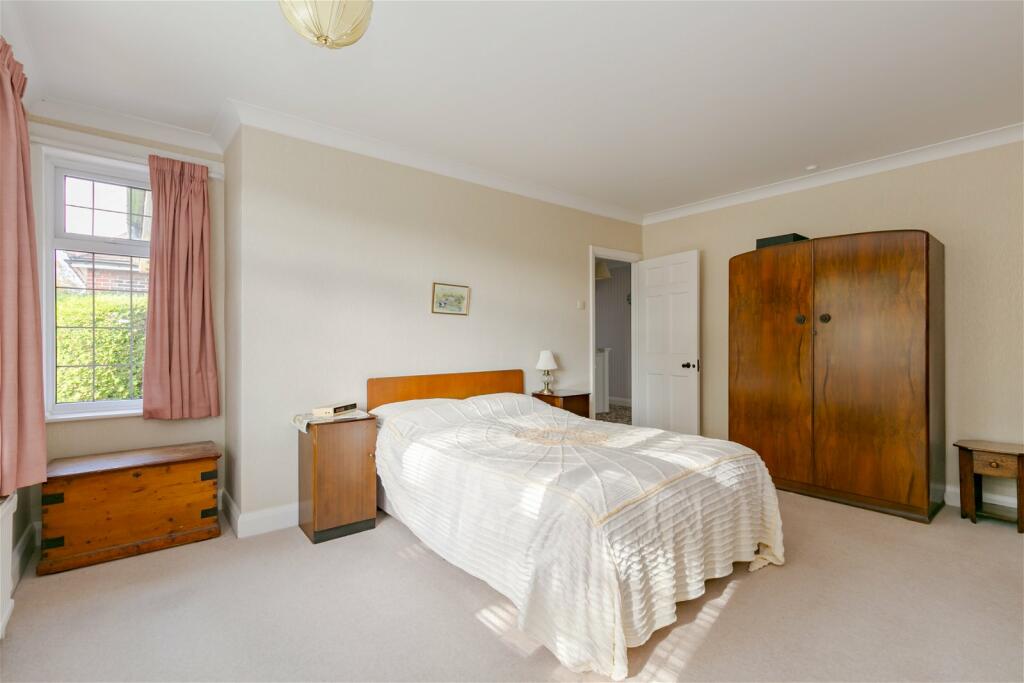 Property photo 33