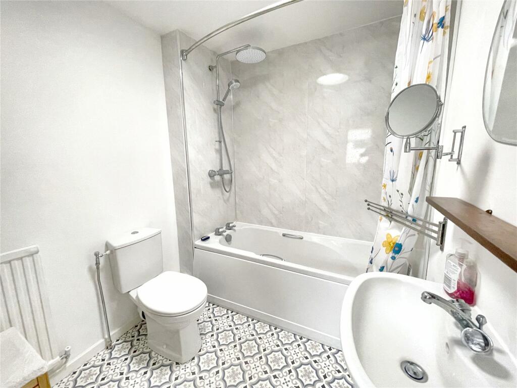 Property photo 25